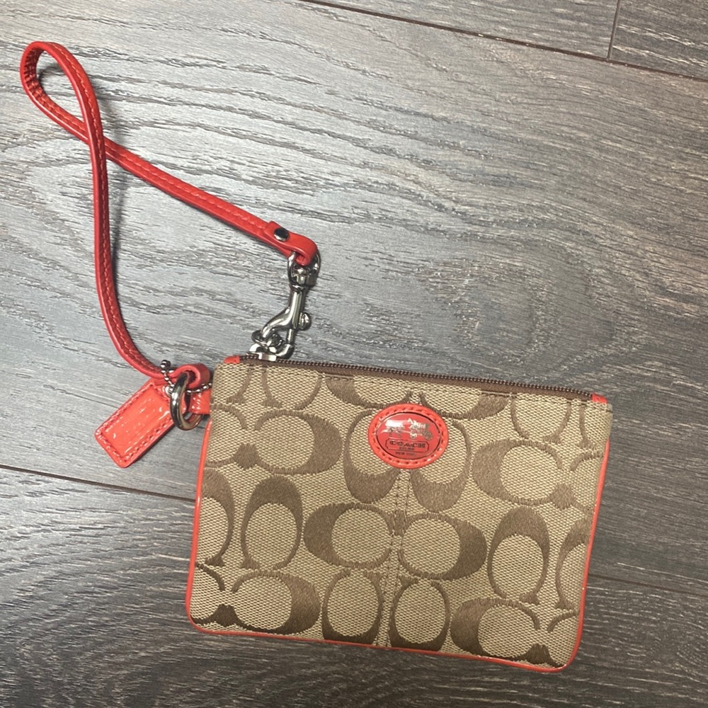 COACH Wristlet NWOT